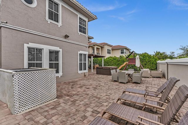 3521 FOREST VIEW Circle, Dania Beach, FL 33312