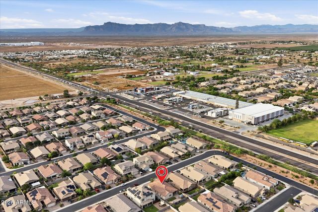 129 W WHITE OAK Avenue, Queen Creek, AZ 85140
