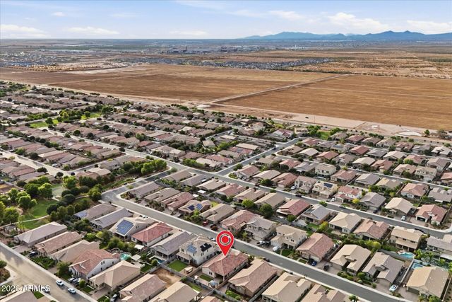 129 W WHITE OAK Avenue, Queen Creek, AZ 85140