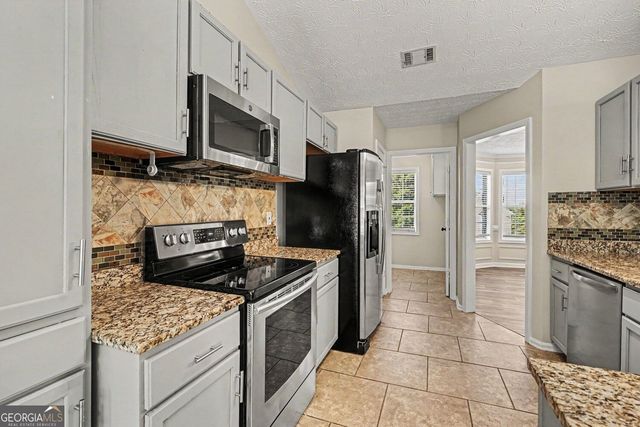 524 Martin Forest Lane SE, Lawrenceville, GA 30045