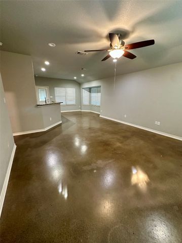 134 Dennis Drive, Azle, TX 76020