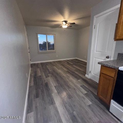 602 E TOWNLEY Avenue 306, Phoenix, AZ 85020