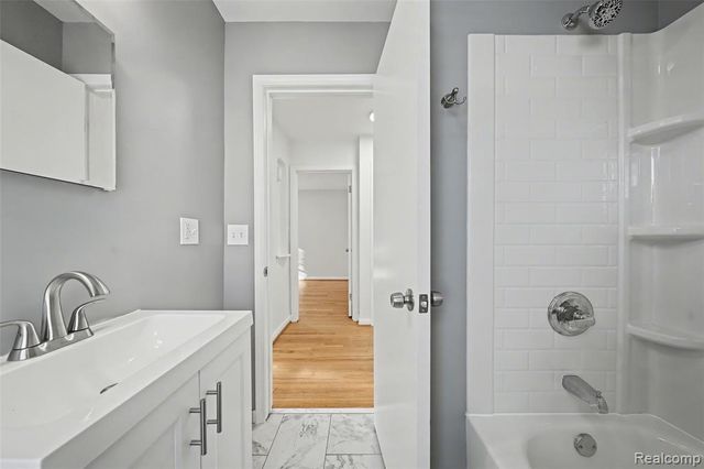 1186 S Eton Street, Birmingham, MI 48009