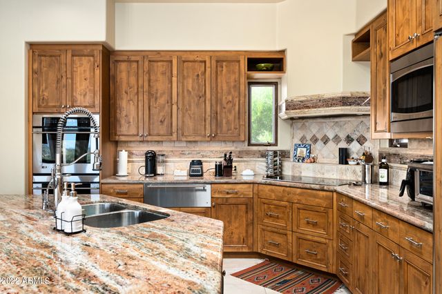 9492 E SUNDANCE Trail, Scottsdale, AZ 85262