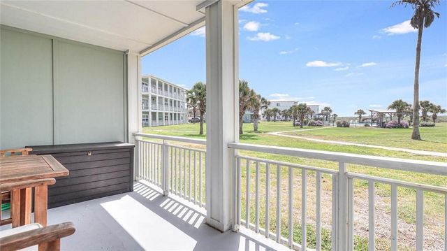 1107 S 11th St 25, Port Aransas, TX 78373