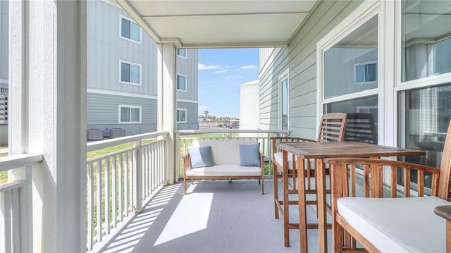 1107 S 11th St 25, Port Aransas, TX 78373