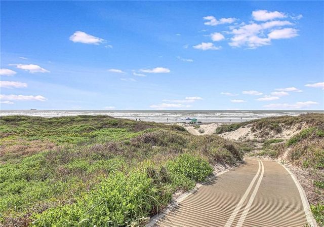 1107 S 11th St 25, Port Aransas, TX 78373