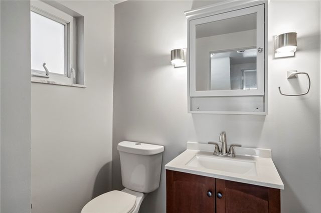 126 4th St, Neville Twp, PA 15225