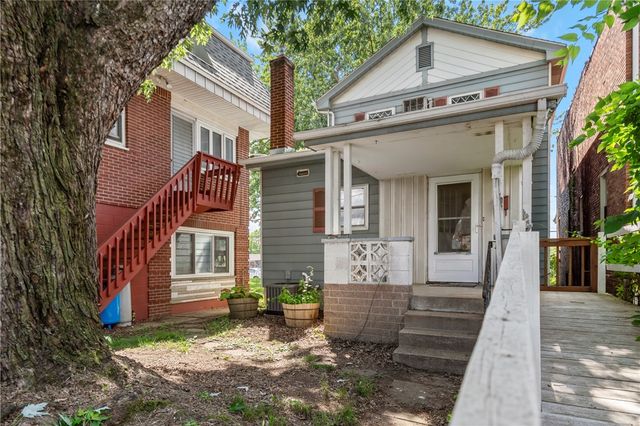 126 4th St, Neville Twp, PA 15225