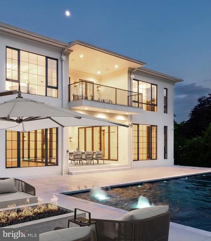 1102 CHAIN BRIDGE RD, Mclean, VA 22101