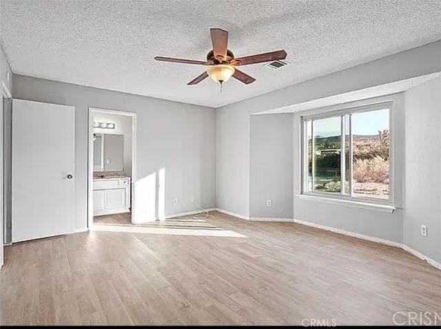 13510 E Avenue W11, Pearblossom, CA 93553