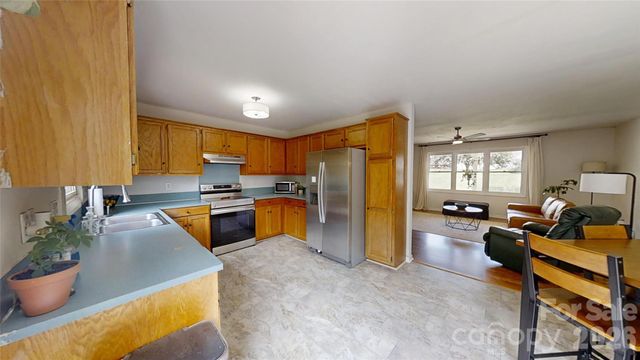 2507 Otis Dellinger Road, Lincolnton, NC 28092