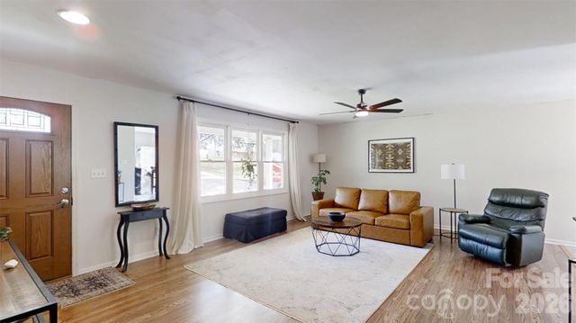 2507 Otis Dellinger Road, Lincolnton, NC 28092