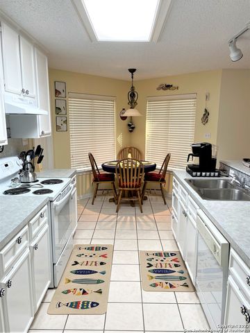440 WATTS, Canyon Lake, TX 78133
