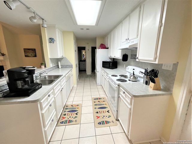 440 WATTS, Canyon Lake, TX 78133