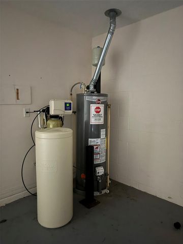 15566 SW 11TH TERRACE RD, Ocala, FL 34473