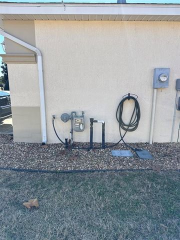 15566 SW 11TH TERRACE RD, Ocala, FL 34473