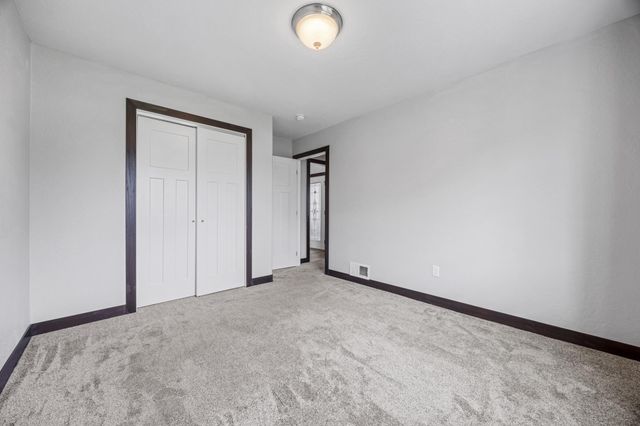 1029 44th Avenue S, Moorhead, MN 56560