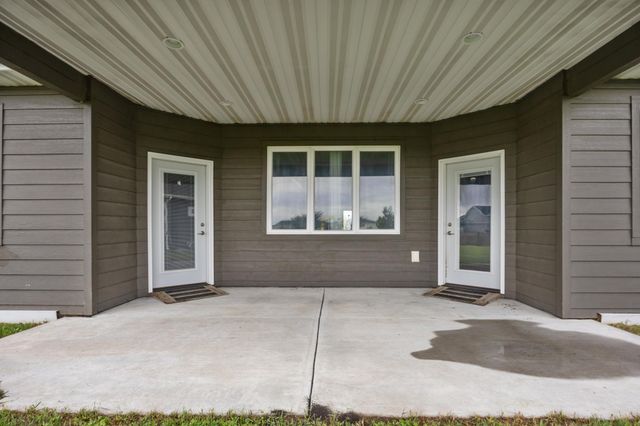 1029 44th Avenue S, Moorhead, MN 56560