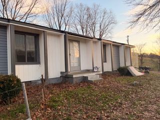 652 Ella West Cir, Lynnville, TN 38472