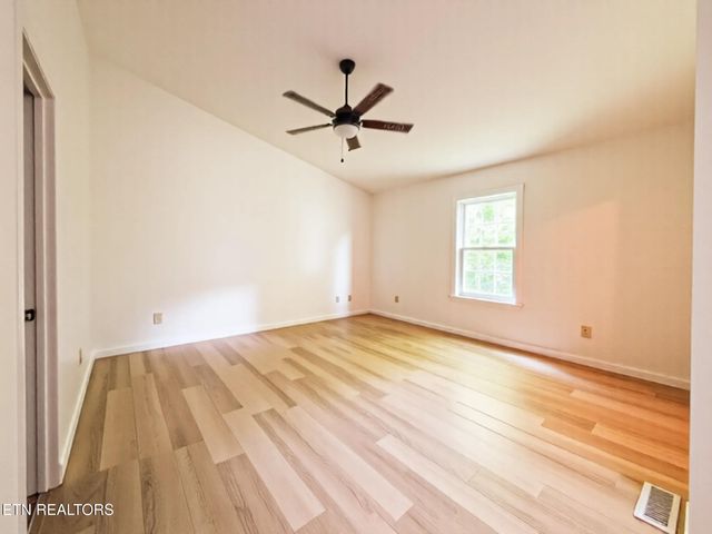 422 Willow Tree Lane, Morristown, TN 37814