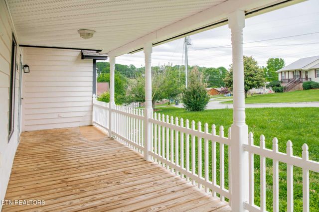 422 Willow Tree Lane, Morristown, TN 37814