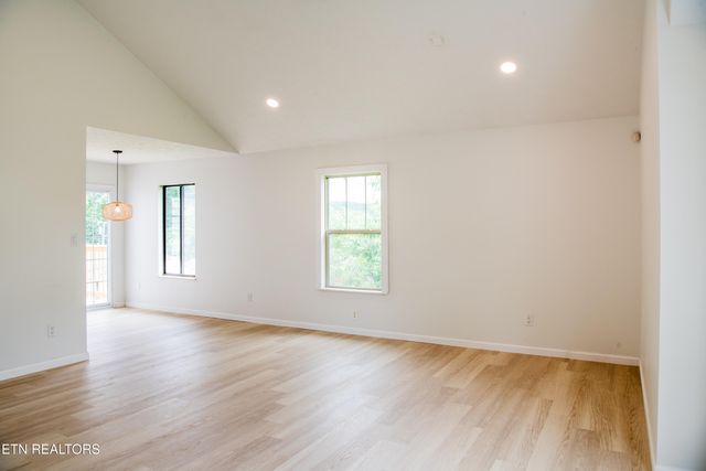 422 Willow Tree Lane, Morristown, TN 37814