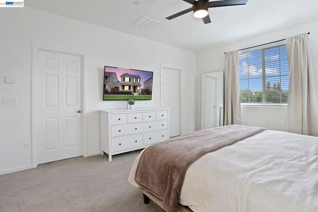 4323 Lennox Ln, Tracy, CA 95377