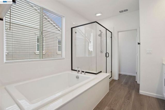 4323 Lennox Ln, Tracy, CA 95377