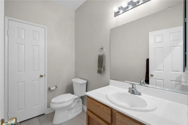7364 Meade Court, Fontana, CA 92336