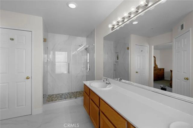 7364 Meade Court, Fontana, CA 92336