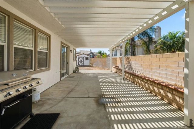 7364 Meade Court, Fontana, CA 92336