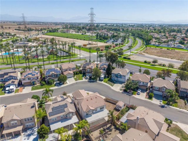 7364 Meade Court, Fontana, CA 92336