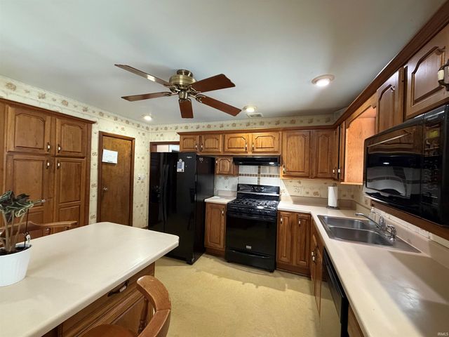 1101 Oak Street, Mishawaka, IN 46545