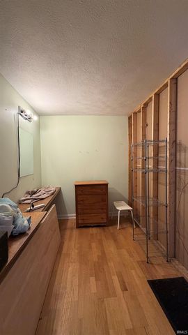 1101 Oak Street, Mishawaka, IN 46545