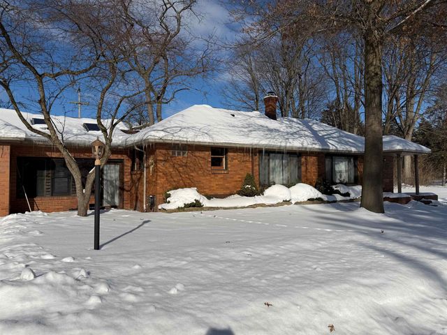 1101 Oak Street, Mishawaka, IN 46545