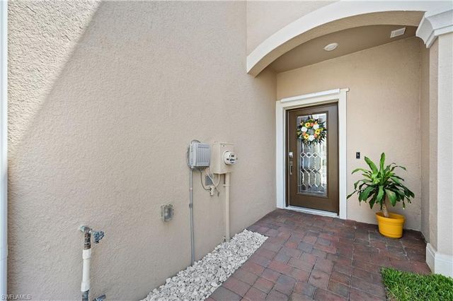 2828 Citrus ST, Naples, FL 34120