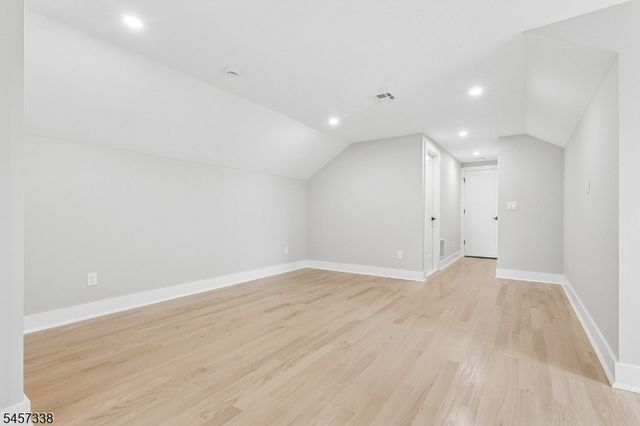 616 S Chestnut St, Westfield Town, NJ 07090