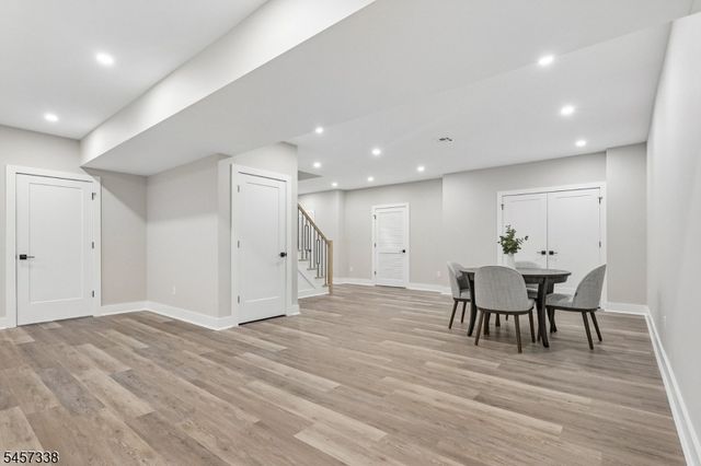 616 S Chestnut St, Westfield Town, NJ 07090