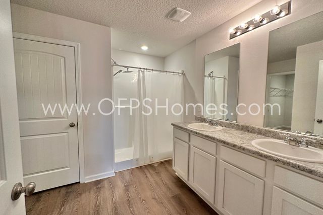 3530 Sugar Maple Lane, Crestview, FL 32539