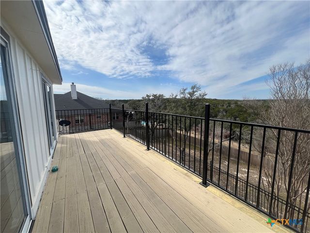 5899 Denmans Loop, Belton, TX 76513