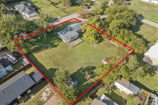 406 E Maple Street, Celina, TX 75009