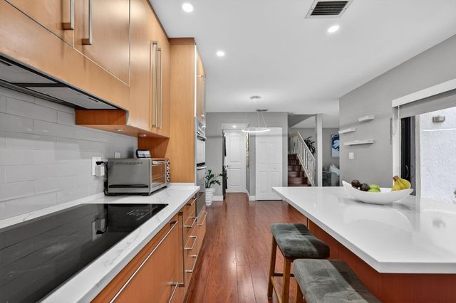 2692 NW 99th Avenue 2692, Coral Springs, FL 33065