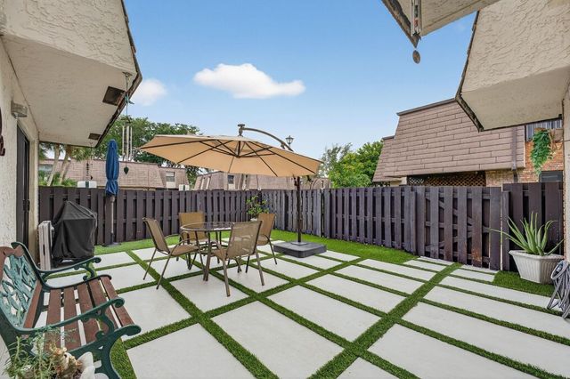 2692 NW 99th Avenue 2692, Coral Springs, FL 33065