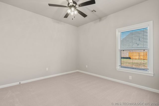 6705 S Fir Avenue, Broken Arrow, OK 74011