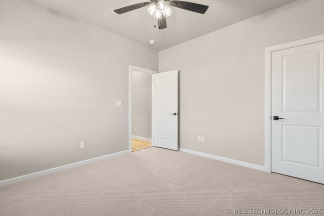 6705 S Fir Avenue, Broken Arrow, OK 74011