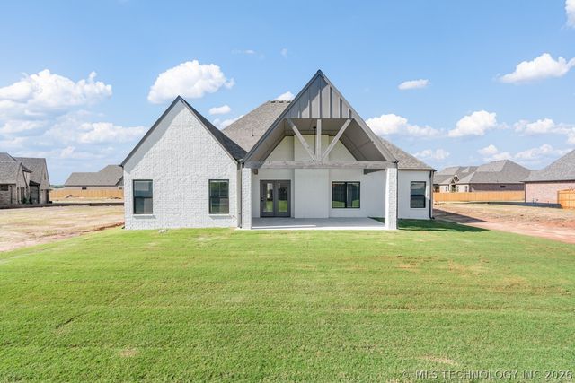 6705 S Fir Avenue, Broken Arrow, OK 74011