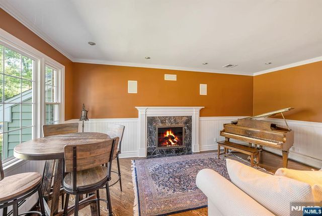 525 Pines Lake Drive, Wayne, NJ 07470