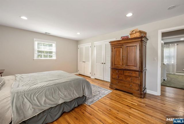 525 Pines Lake Drive, Wayne, NJ 07470