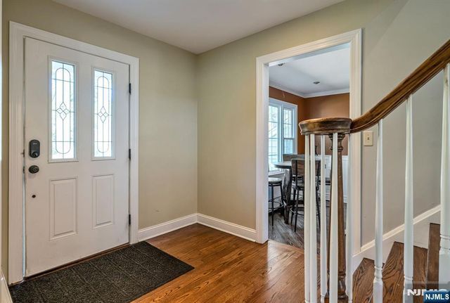 525 Pines Lake Drive, Wayne, NJ 07470